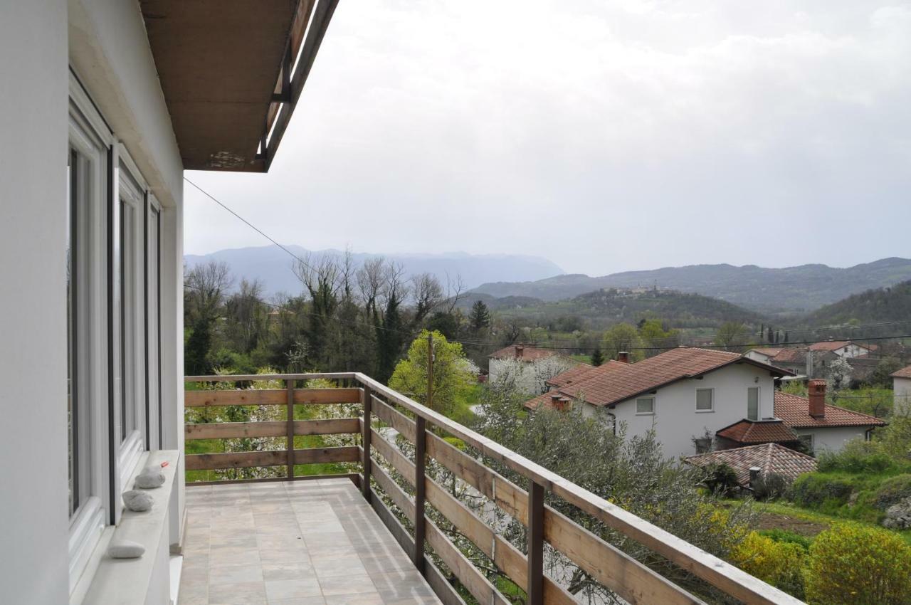 Apartma Bajci Ajdovščina Εξωτερικό φωτογραφία